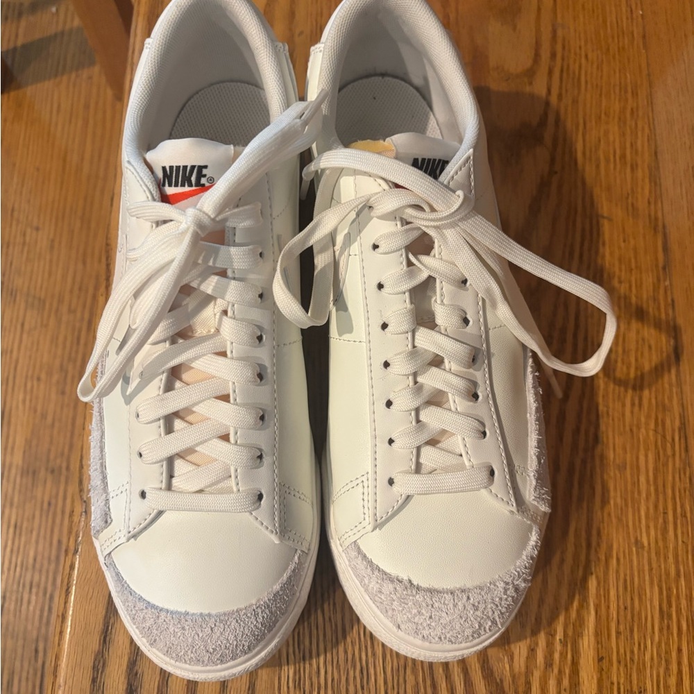 Nike Women’s Blazer Platform White and Gray Sneakers Like New Size 9